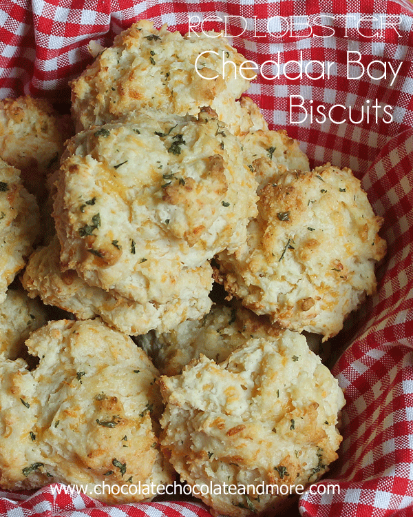 w-Red-Lobster-Cheddar-Biscuits-23a