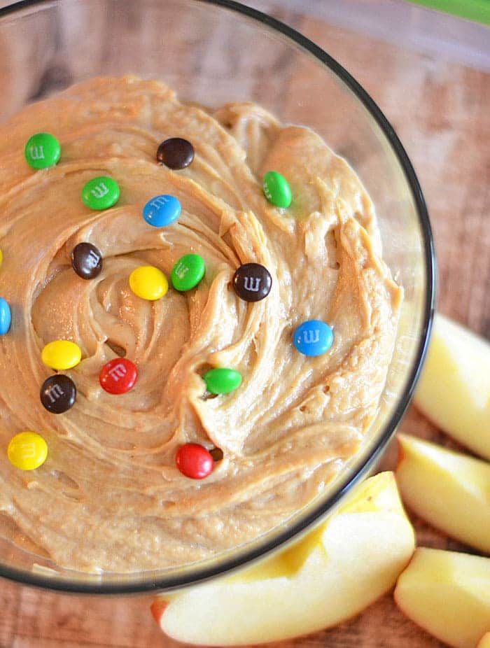 Whipped peanut butter, brown sugar and cream cheese are the perfect combination for this fluffy dip! #abetterlunch #PMedia #ad