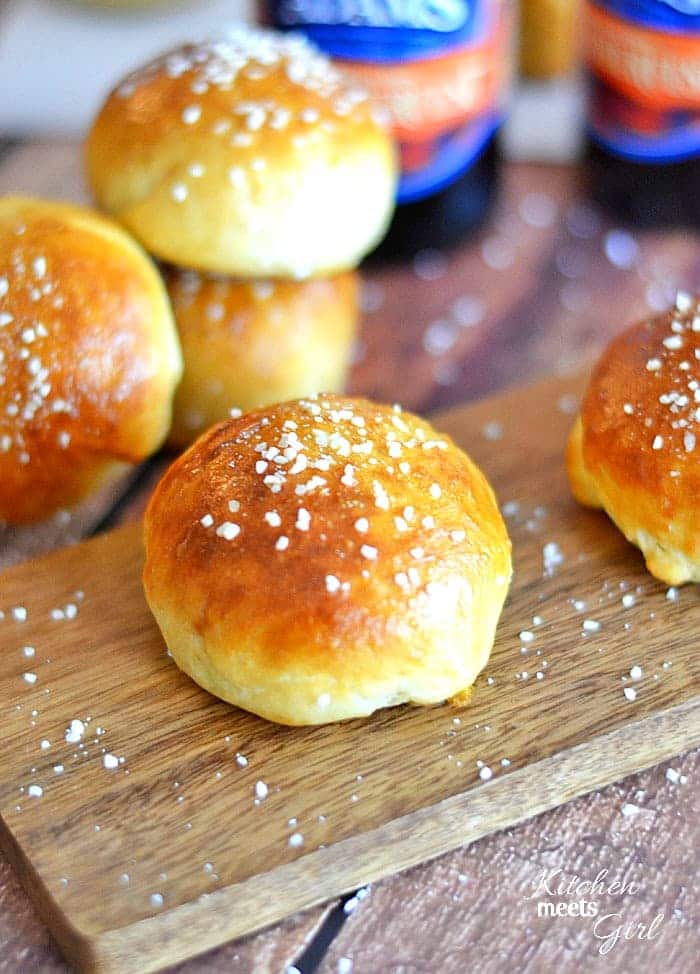 These pretzel cocktail buns are the perfect slider for tailgating! | www.kitchenmeetsgirl.com