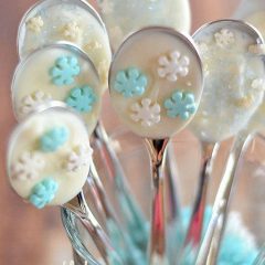 These Snowflake Party Spoons are a fun way to serve snack-time sweets and are perfect for swizzling into warm winter drinks like hot chocolate!
