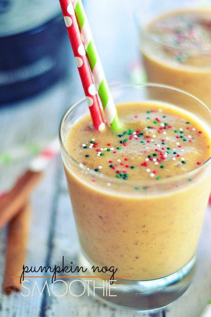 Using a blend of dairy-free pumpkin eggnog, frozen bananas, and flaxseed, this Pumpkin Nog Smoothie is as tasty as it is healthy! Who says smoothies have to be boring? #smoothie #pumpkin #smoovember