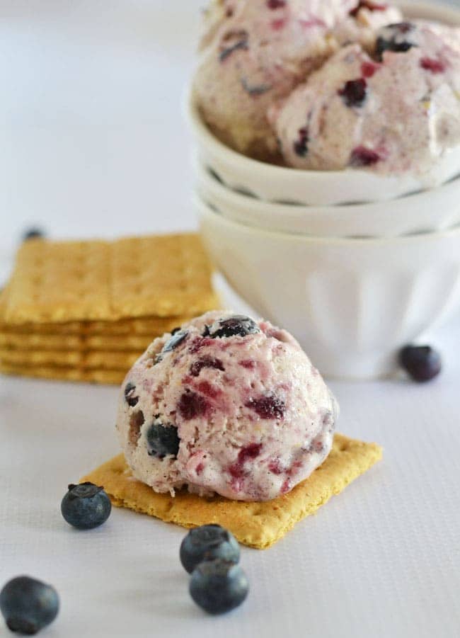 Filled to the brim with loads of berries, cream cheese, and buttermilk, this blueberry cheesecake ice cream will be tops on your summer recipe list this year!